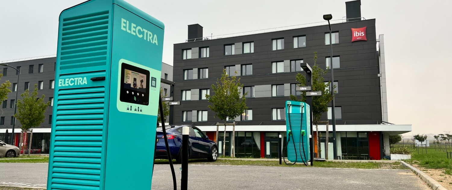 Electra gaat laadpalen plaatsen bij Accor Hotels in Europa